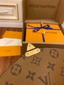 M44876 LV Pochette Metis 手袋 新版Monogram Reverse涂层老花邮差包