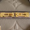 1682473528964152.jpg M59273 LV SPEEDY BANDOULIERE 25 手袋 压纹粒面牛皮革枕头包