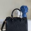 M58951 LV SPEEDY BANDOULIERE 25 手袋 压纹软粒面牛皮革枕头包