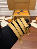 M81457 LV NANO SPEEDY 手袋 压纹软粒面牛皮mini枕头包