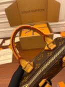 M81085 LV NANO SPEEDY 手袋 Monogram 涂层帆布mini枕头包