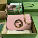 699268 Gucci Blondie系列肩背包 圆形互扣式双G单肩包 浅粉色