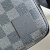 N42710 LV DISTRICT 小号邮差包 Damier Graphite 帆布男士单肩斜挎包