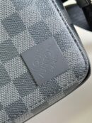 N42710 LV DISTRICT 小号邮差包 Damier Graphite 帆布男士单肩斜挎包
