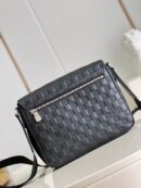 N42711 LV DISTRICT 小号邮差包 Damier Infini 帆布男士单肩斜挎包