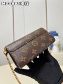 M00991 LV BITSY POUCH 挂饰 2023 Cruise 早春系列口红钥匙包