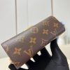 M00991 LV BITSY POUCH 挂饰 2023 Cruise 早春系列口红钥匙包