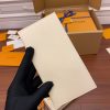 1686211345867474.jpg M82047 LV FELICIE POCHETTE 手袋 牛皮压纹三合一链条包 LV三件套 米白色