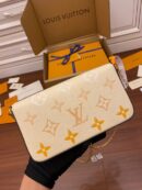 M82047 LV FELICIE POCHETTE 手袋 牛皮压纹三合一链条包 LV三件套 米白色