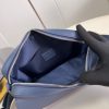 M22611 LV FASTLINE 邮差包 柔软牛皮男士单肩斜挎包 蓝色