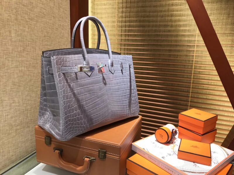 爱马仕 Birkin铂金包 斑鸠灰 美洲鳄鱼 方块 进口原料 顶级手缝工艺 银扣 35cm - Image 7