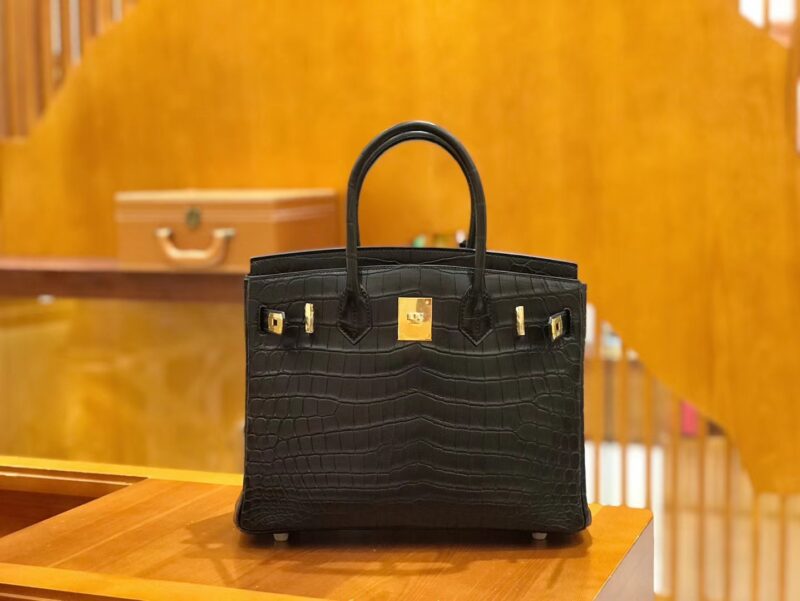 爱马仕 Birkin 30cm 经典黑 雾面 尼罗鳄鱼皮 金扣 原版蜜蜡线 顶级手缝 现货