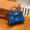 1c8daf0d3be19c6.jpg 爱马仕 Mini kelly 二代 19cm 美洲鳄鱼皮 伊兹密尔蓝 银扣 原版蜜蜡线 顶级手缝