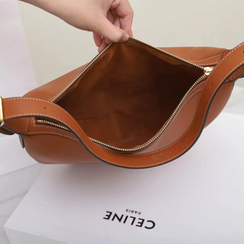 Celine*Heloise系列腋下包114713棕色免检版 - Image 9