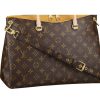 20140216120511_59151.jpg LV M40929 Louis Vuitton 路易·威登 女士Pallas系列杏黄色印花手袋