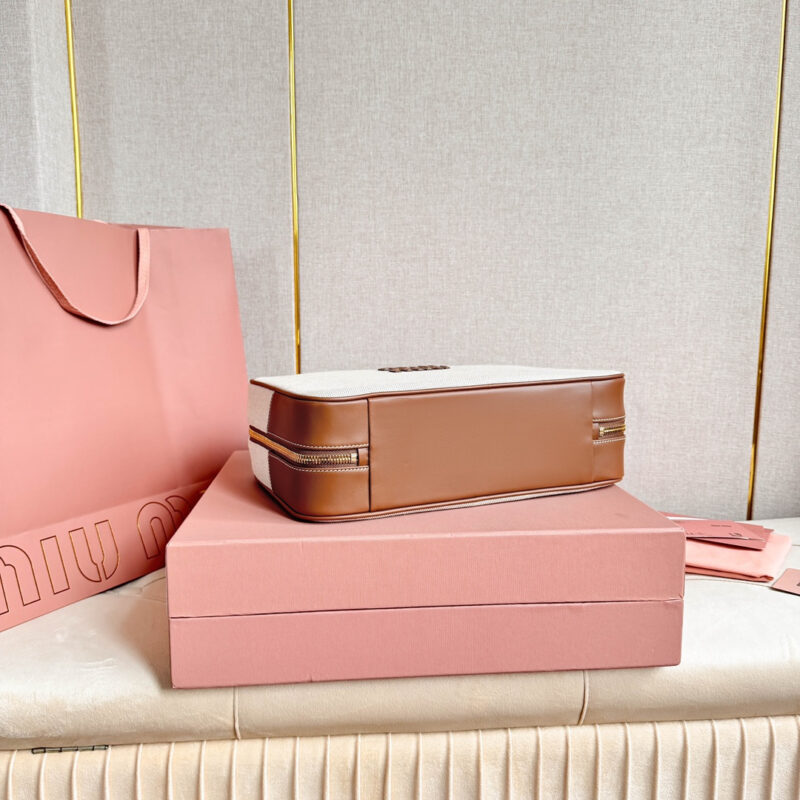miumiu*5BB17长肩带公文包白色免检版 - Image 5