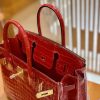 246dbf937c57f48.jpg 爱马仕 Birkin 铂金包 法拉利红 一级皮 尼罗鳄鱼皮 臻品级别 金扣 30cm