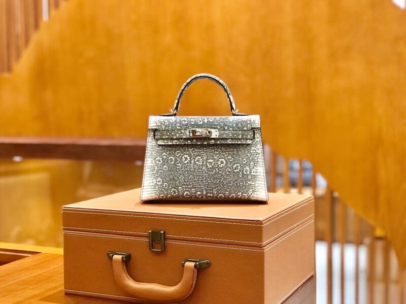 爱马仕 迷你2代 19cm 雪花原色 银扣 仿蜥蜴皮 全手工缝制