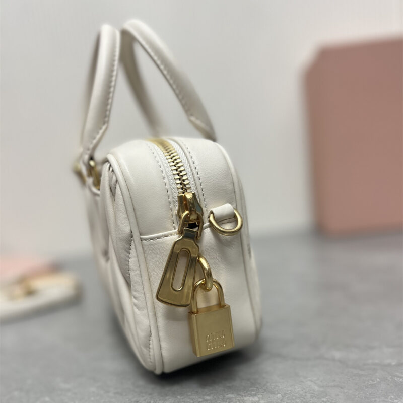 miumiu缪缪TooPretty系列5BB123保龄球手袋白色 - Image 6