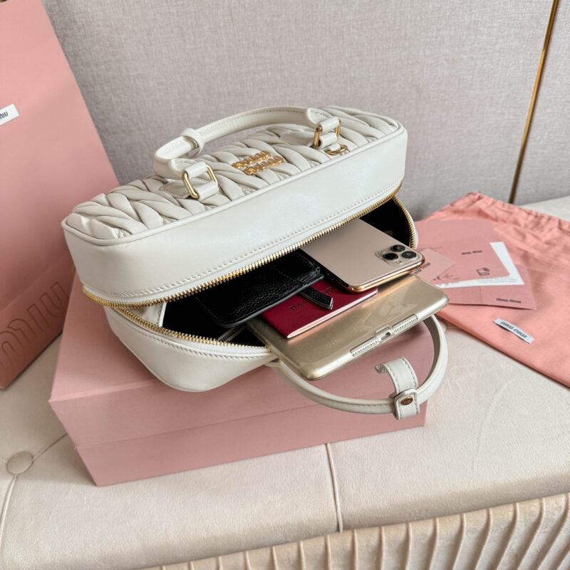 miumiu缪缪*5BB148保龄球包袋白色免检版 - Image 10