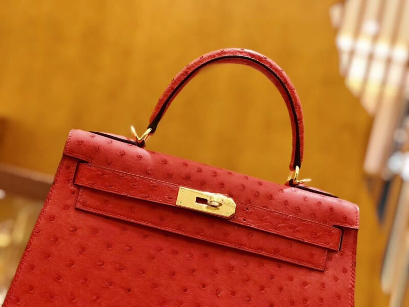 爱马仕 Kelly 28cm 爱心红 金扣 鸵鸟皮 全手工缝制 - Image 3