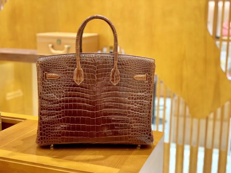 爱马仕 Birkin 铂金包 咖啡色 亮面湾鳄 银扣 35cm - Image 5