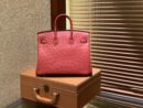 爱马仕 Birkin 25cm 大红色 南非进口鸵鸟皮 顶级手缝工艺 金扣