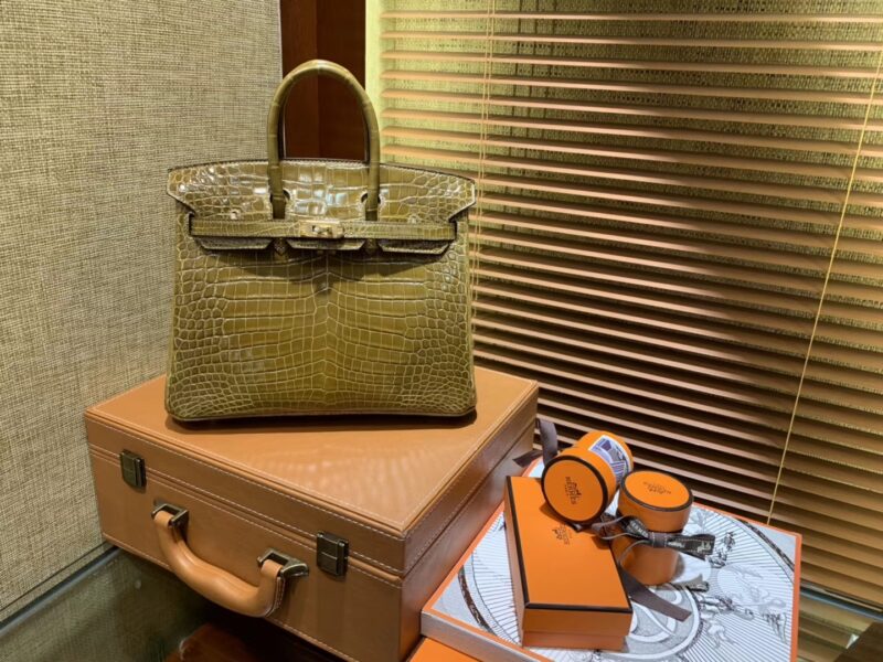爱马仕 Birkin铂金包 褐绿色 一级皮 美洲鳄鱼 进口原料 顶级手缝工艺 25cm