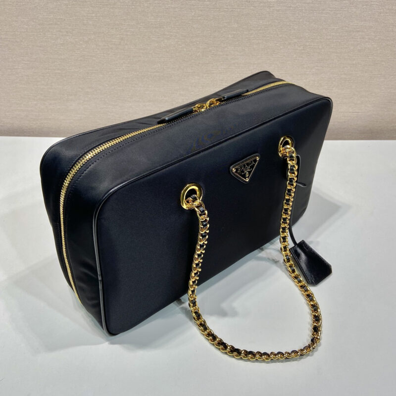 Prada*ReEdition系列单肩包1BB121A大号免检版 - Image 4