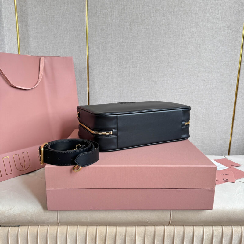 miumiu*5BB17长肩带公文包黑色免检版 - Image 5