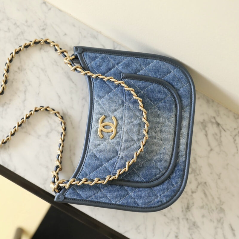 Chanel 24S系列AS4532水洗丹宁Hobo包中号免检版 - Image 6