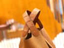爱马仕 Piction 18cm 焦糖棕 银扣 鳄鱼皮拼小牛皮 全手工缝制