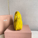 miumiu缪缪*Matelasse系列5BC125手袋黄色免检版
