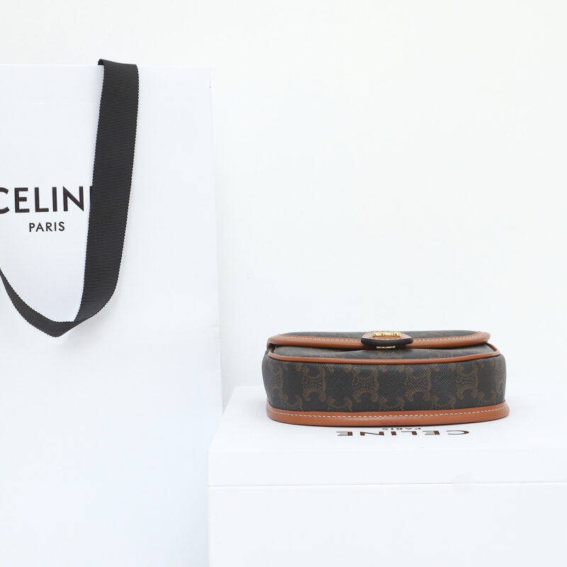 Celine*TriompheCanvas系列Mini袋196702棕免检版 - Image 5