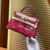爱马仕 Mini Kelly 玫红色 一级美洲鳄鱼皮 全手工缝制 臻品级别 金扣 19cm 2代