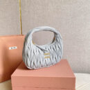miumiu缪缪*Matelasse系列5BC125手袋矢车菊免检版