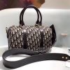 38171_P_1547092932147.jpg Dior经典款 迪奥枕头包 Dior oblique 迪奥手提包 Dior时尚休闲女包 黑色