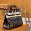 3838dc18546effb.jpg 爱马仕 Birkin 铂金包 经典黑 一级皮 尼罗鳄鱼皮 臻品级别 金扣 25cm