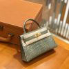 爱马仕 Mini Kelly 二代 19cm 一级美洲鳄鱼皮 81斑鸠灰 高定工序版本 全手工缝制