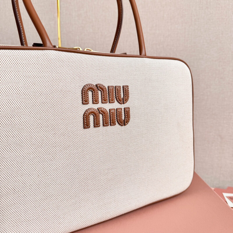 miumiu*5BB17长肩带公文包白色免检版 - Image 7