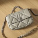 Chanel 19Bag系列羊皮单肩包灰色免检版