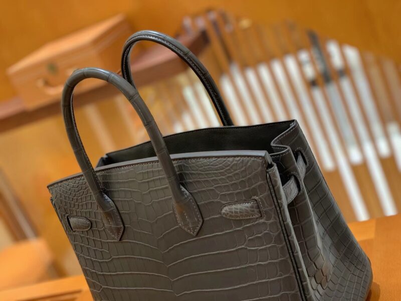 爱马仕 Birkin 30cm 铁灰色 金扣 进口 哑光尼罗鳄鱼皮 全手工缝制 - Image 4