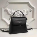 Fendi 芬迪 T台秀场同款 BACK TO SCHOOL背包系列 单肩斜跨两用 黑色