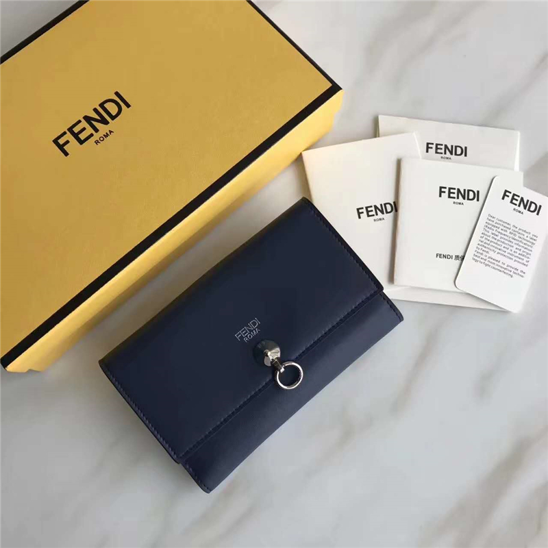 Fendi 芬迪 0383 2017年最新设计柔软平纹小牛皮中夹 金属环 蓝色