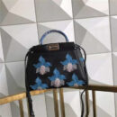 2590 FENDI 芬迪 绣花时装秀 手工刺绣 手提包斜挎包 浅蓝花