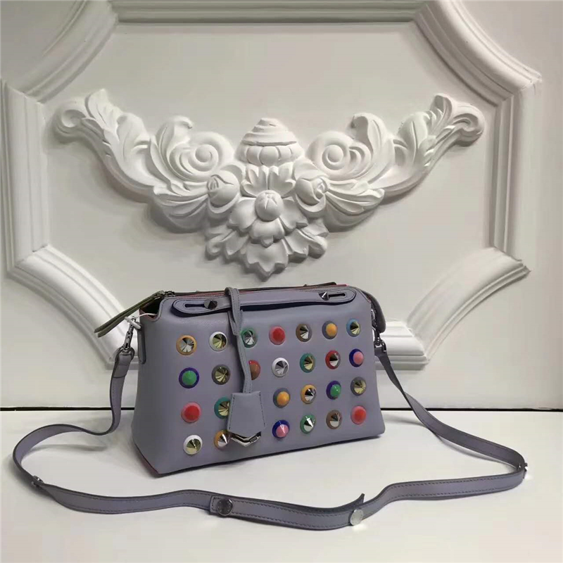 9133 FENDI 芬迪 波士顿小牛皮 铆钉饰 手提包挎包 灰蓝色