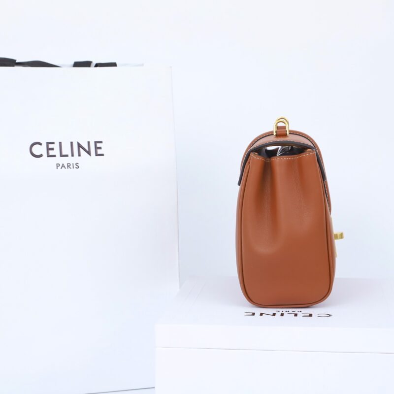 Celine*Soft16系列单肩包196853棕色免检版 - Image 5