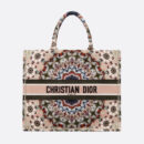 M1286ZRIO Dior Book Tote系列刺绣帆布手提包 点缀彩色图案刺绣