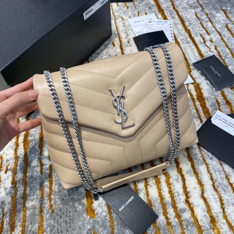 494699 YSL圣罗兰 Saint Laurent LOULOU小号“Y”型绗缝皮革手袋 杏色银扣