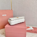 miumiu缪缪*Matelasse系列5BP086单肩包白色免检版